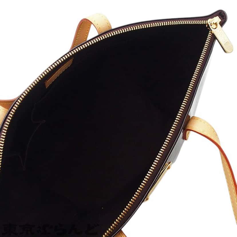 Louis Vuitton Monogram Vernis Bellevue PM Purple Leather Good condition - Model View