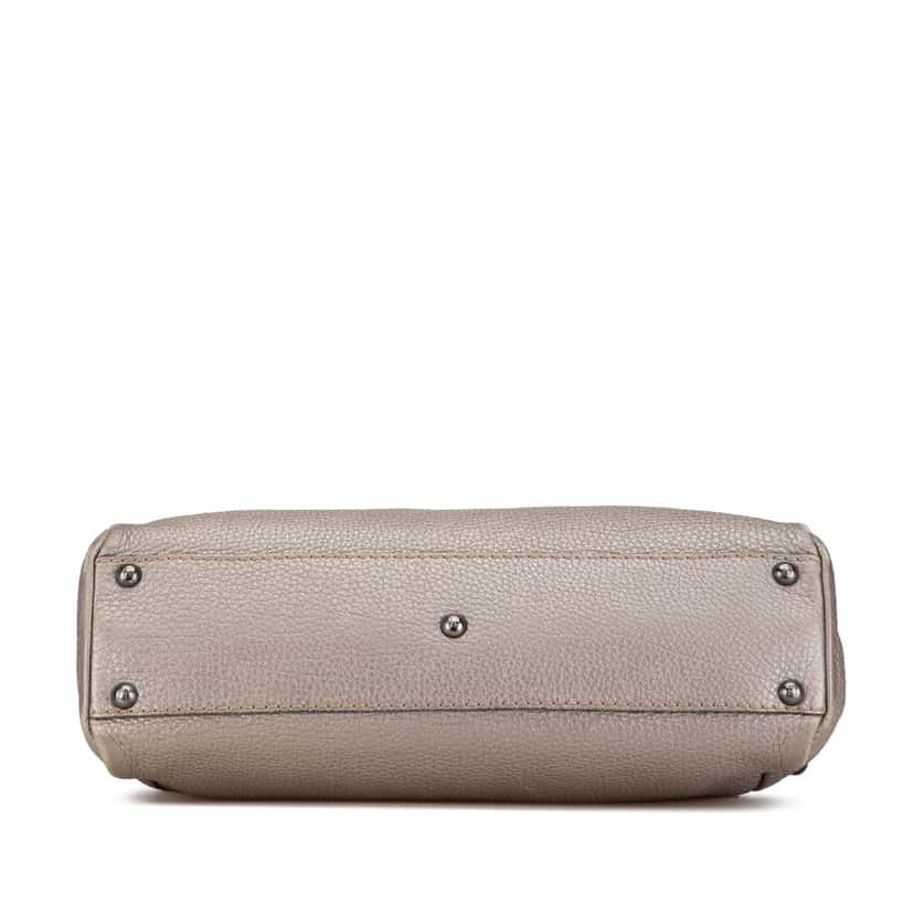 Fendi Medium Selleria Peekaboo Silver Leather Good condition - Inside View