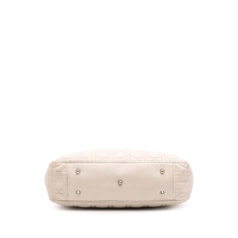 Dior Lambskin Cannage Lady Dior Soft Shopping Tote White Leather Good condition - Inside View