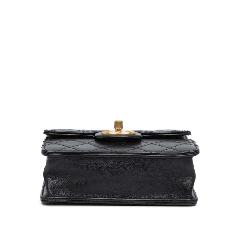 Chanel Small Lambskin Chic Pearls Flap Black Leather Good condition - Inside View