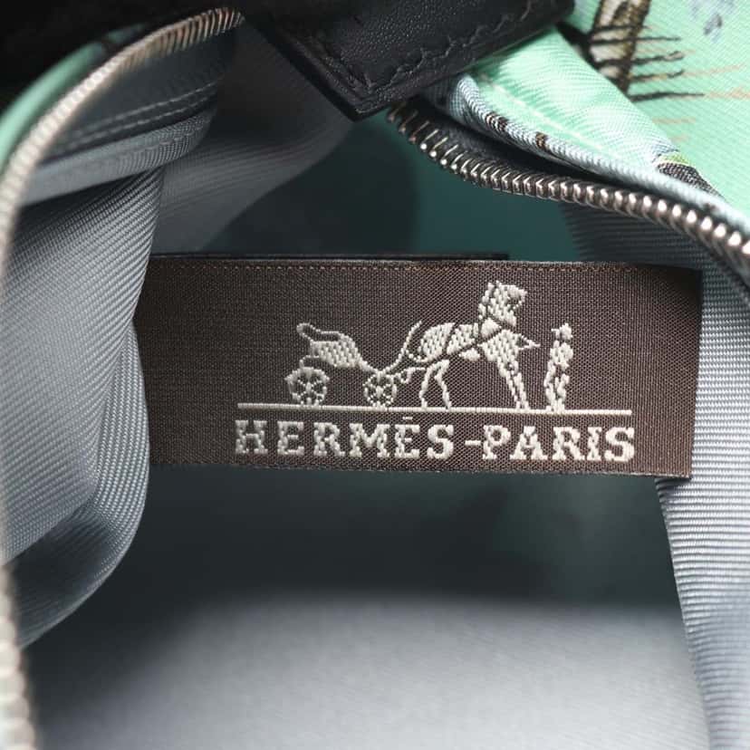 Hermès Silk Equateur Balusoie Bag Green Silk Good condition - Model View