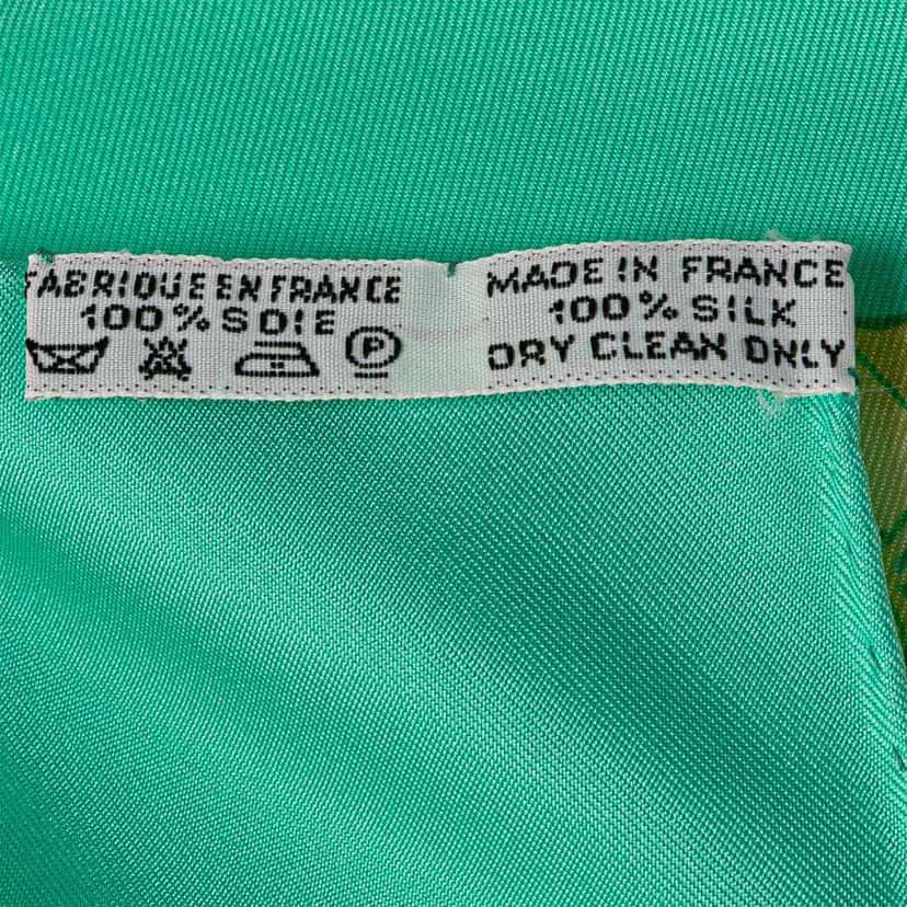 Hermès Azulejos Silk Scarf Green Silk Good condition - Model View