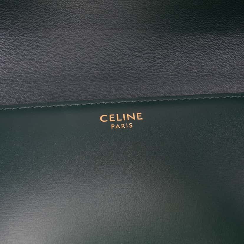 Celine Classique Shiny Calfskin Triomphe Crossbody Green Leather Good condition - Box View