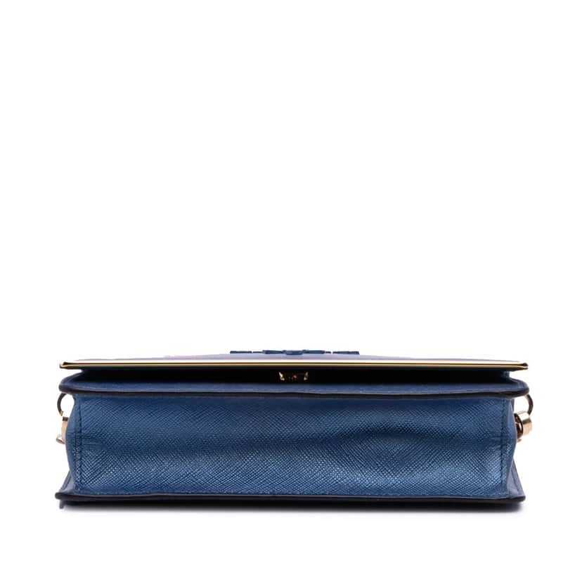 Prada Saffiano Lux Metal Bar Chain Crossbody Blue Leather Good condition - Inside View