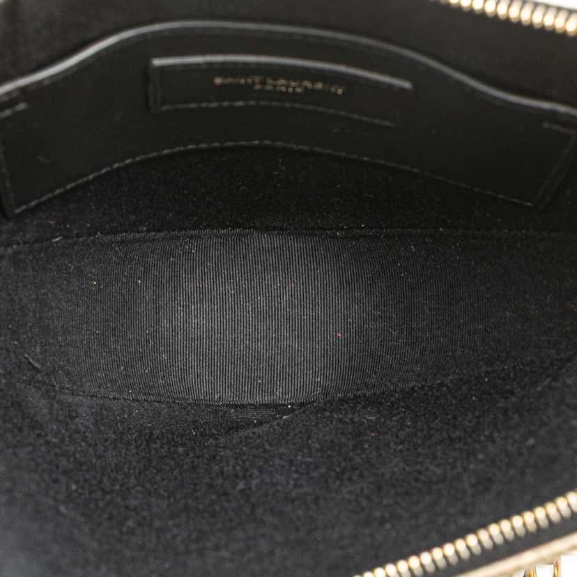 Saint Laurent Metallic Calfskin Heart Monogram Crossbody Gold Leather Good condition - Model View