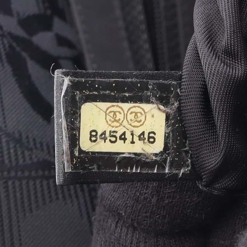 Chanel New Travel Line Nylon Tote Black Good condition - Box View