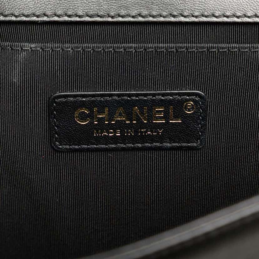 Chanel Old Medium Braided Chevron Cotton and Lambskin Boy Flap Black Cotton Good condition - Box View