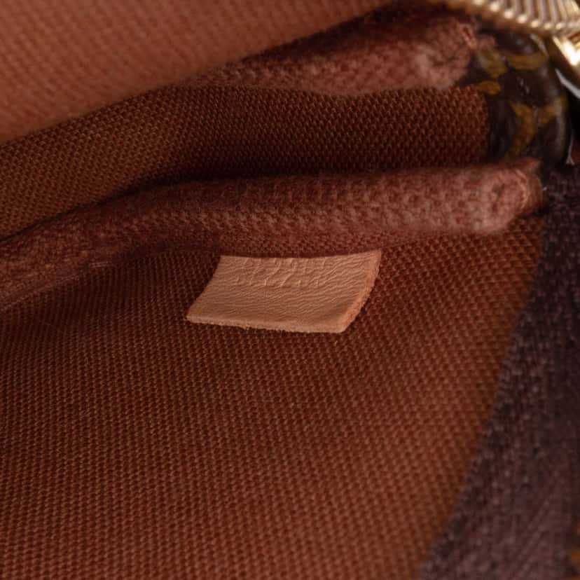 Louis Vuitton Monogram Mini Pochette Accessoires Brown Canvas Good condition - Box View