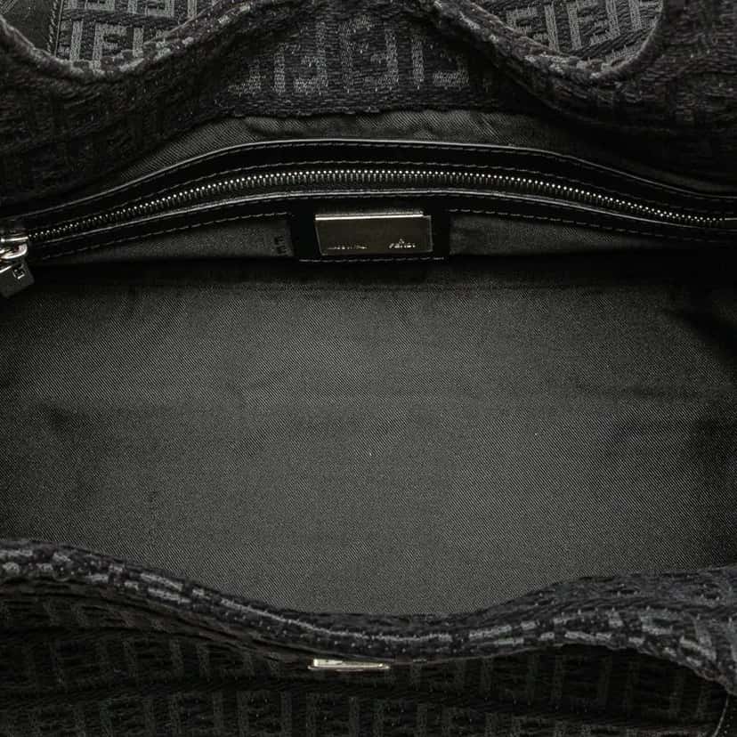 Fendi Zucchino Canvas Shoulder Bag Black Canvas Good condition - Model View