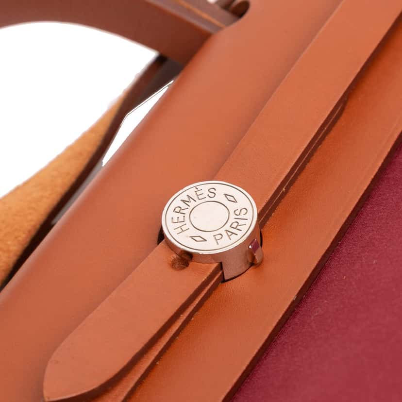 Hermès Toile Herbag Zip 31 Red Canvas Good condition - Box View