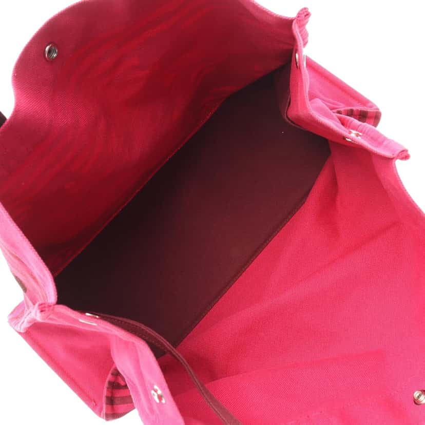 Hermès Toile Chevaux En Camouflage Beach Tote Pink Canvas Good condition - Model View