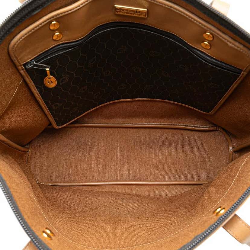 Dior Honeycomb Coated Canvas Tote Black Canvas Good condition - Model View