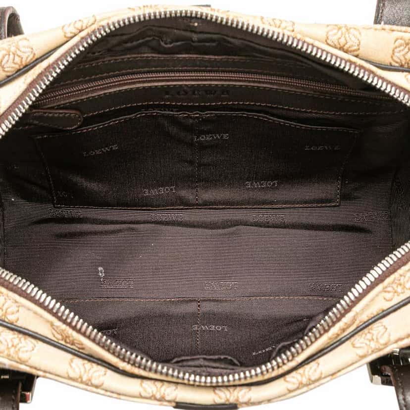 Loewe Anagram Canvas Senda Handbag Brown Canvas Good condition - Model View