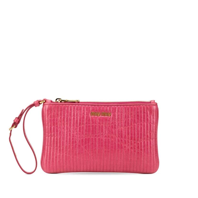 Miu Miu Matelasse Lambskin Leather Clutch Pink Leather Good condition - Front View