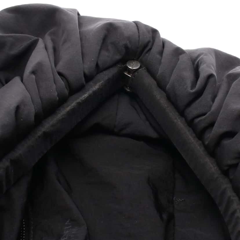 Bottega Veneta Nylon The Body Pouch Belt Bag Black Good condition - Box View