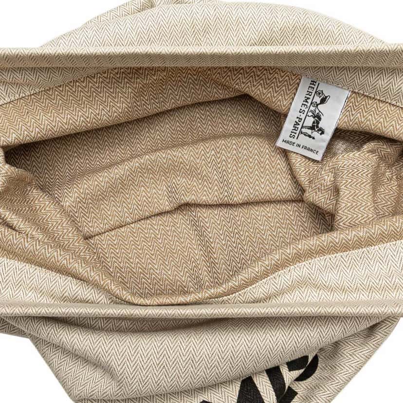 Hermès Toile Aline Grooming Bag GM Brown Canvas Good condition - Model View