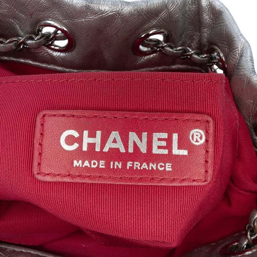 Chanel Small Quilted Metallic Aged Calfskin Gabrielle Bucket Bag Silver Leather Good condition - Box View