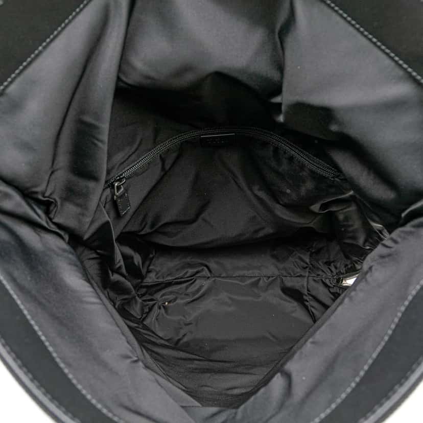 Gucci Canvas Techno Web Fold Over Backpack Black Canvas Good condition - Model View