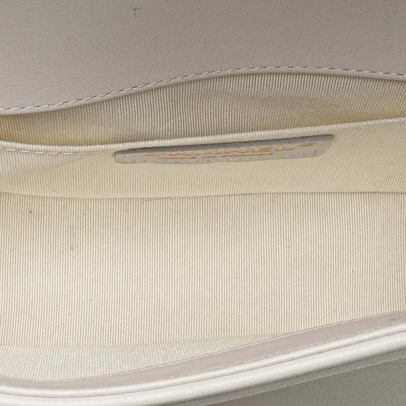 Chanel Small Lambskin Embroidered Boy Flap White Leather Good condition - Model View