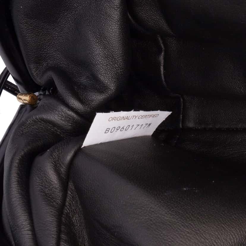 Bottega Veneta Brushed Calfskin The Mini Pouch Black Leather Good condition - Box View