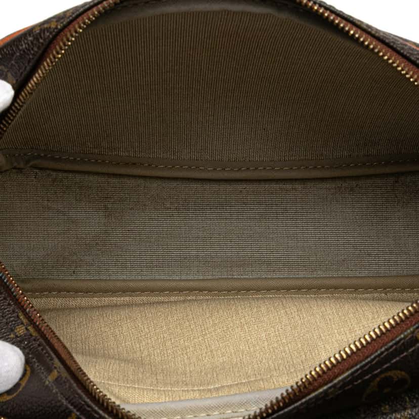 Louis Vuitton Monogram Reporter PM Brown Canvas Fair condition - Model View