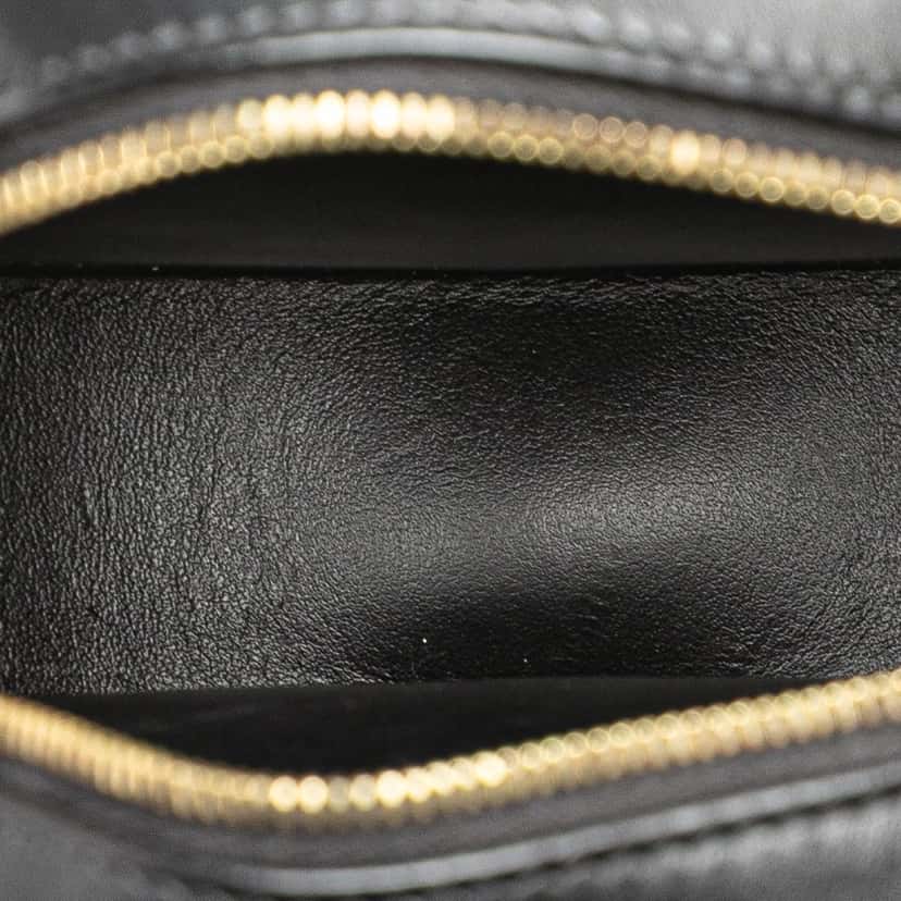 Celine Small Calfskin Cuir Triomphe Oval Crossbody Black Leather Very good condition - Model View