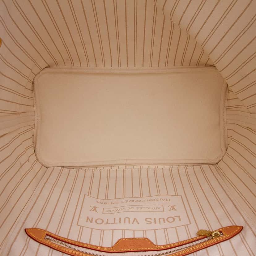 Louis Vuitton Damier Azur Neverfull MM White Canvas Good condition - Model View