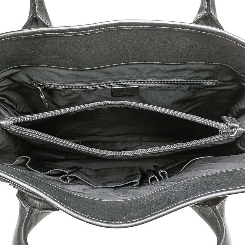 Gucci Nylon Web Business Bag Black Fair condition - Model View