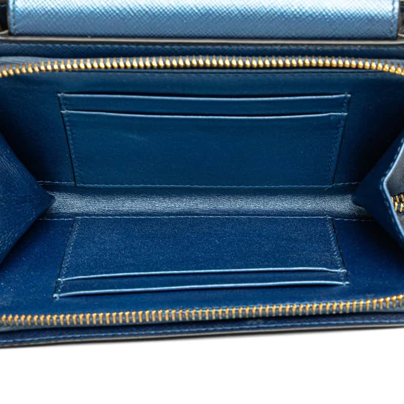 Prada Saffiano Metal Oral Phone Wallet on Chain Blue Leather Good condition - Model View