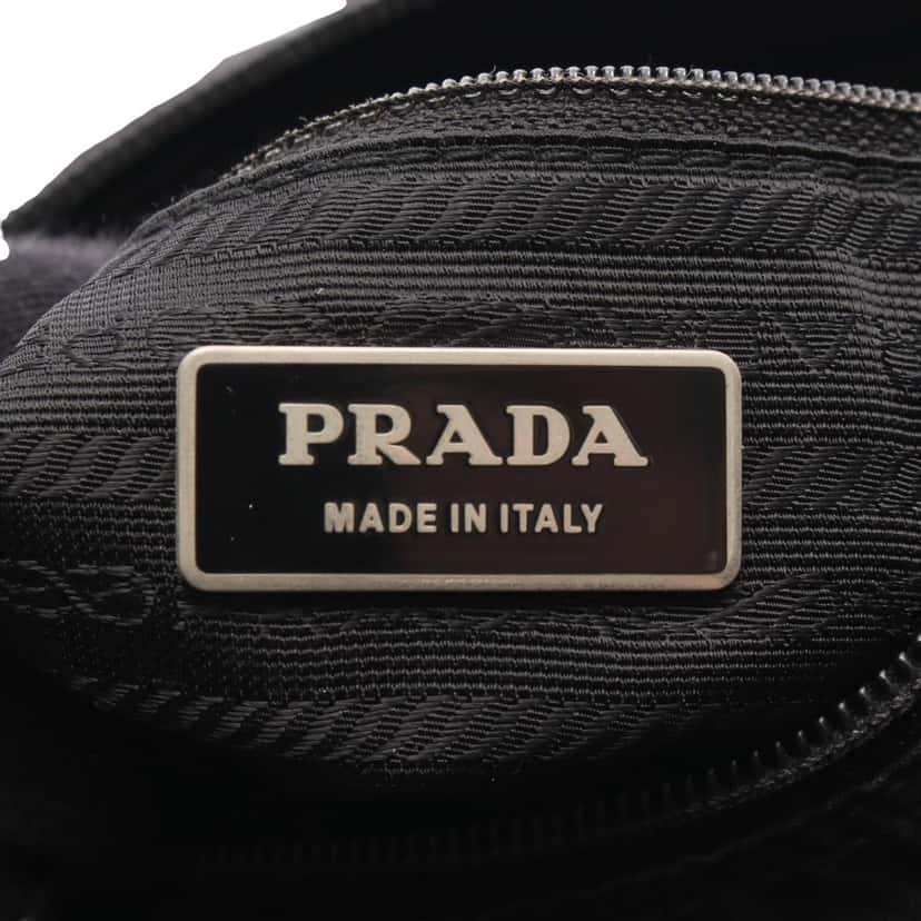 Prada Tessuto Zip Buckle Messenger Bag Black Good condition - Model View