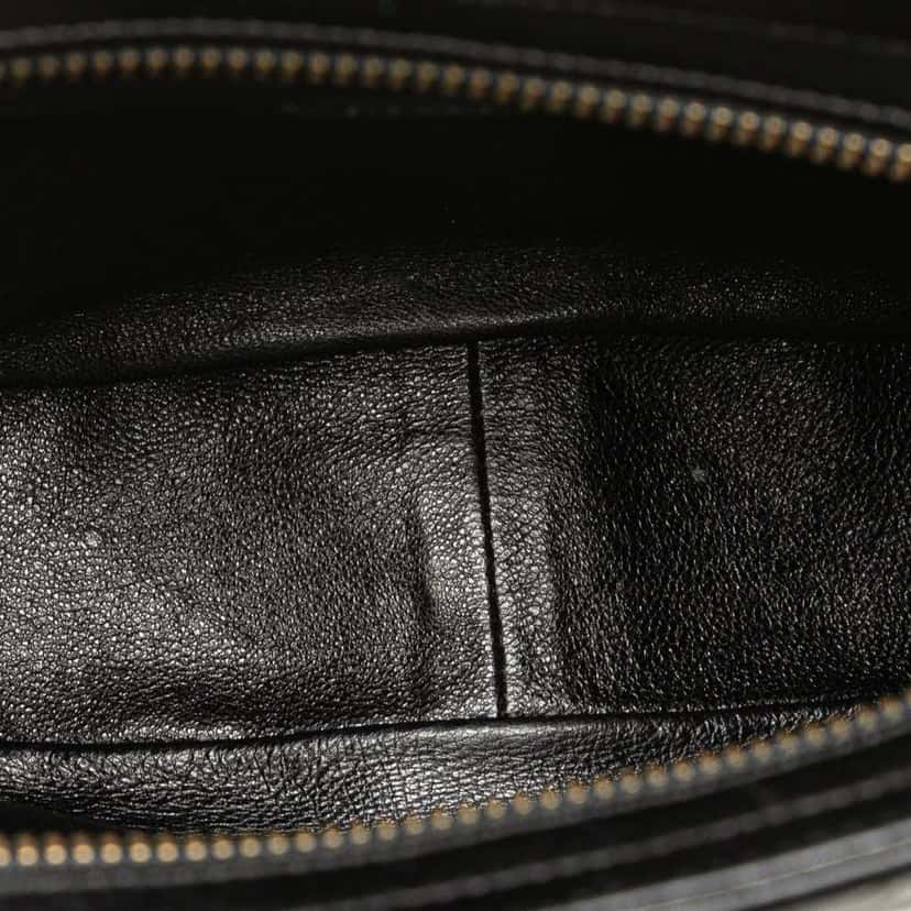 Chanel CC Quilted Lambskin Tassel Crossbody Black Leather Good condition - Box View