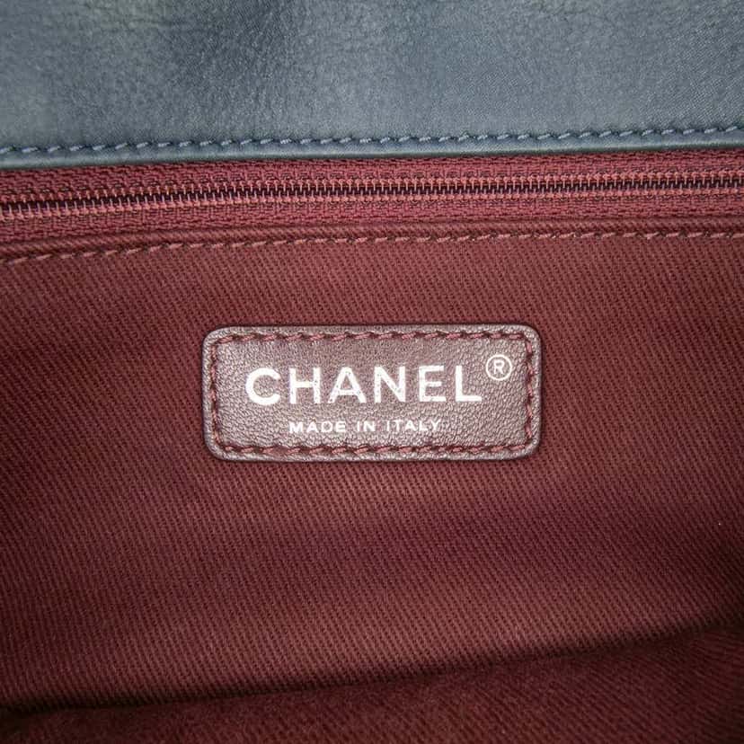 Chanel Paris Edinburgh Medium Diamond Embossed Calfskin New Chic Flap Grey Leather Good condition - Box View