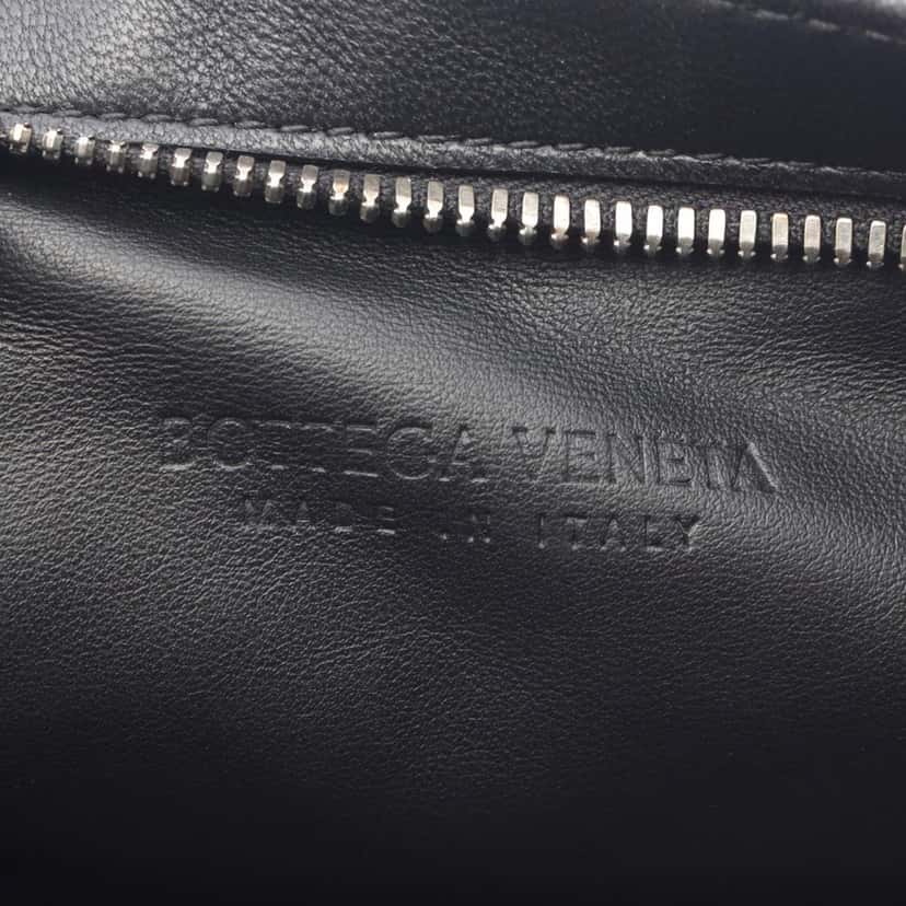Bottega Veneta Nappa Intrecciato BV Twist Handbag Black Leather Good condition - Model View