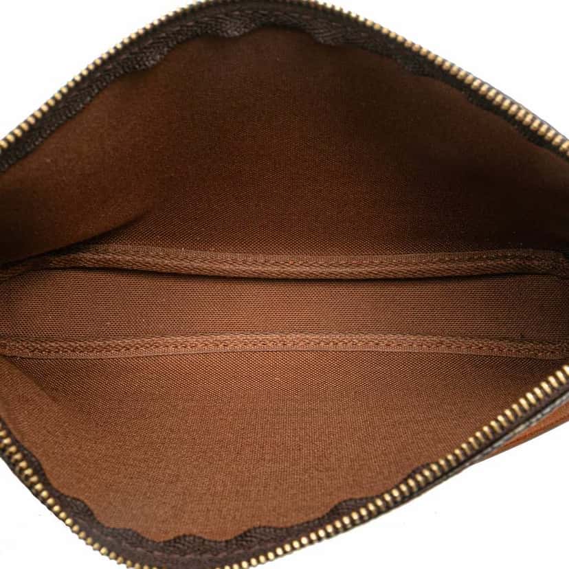 Louis Vuitton Monogram Pochette Accessoires Brown Canvas Good condition - Model View