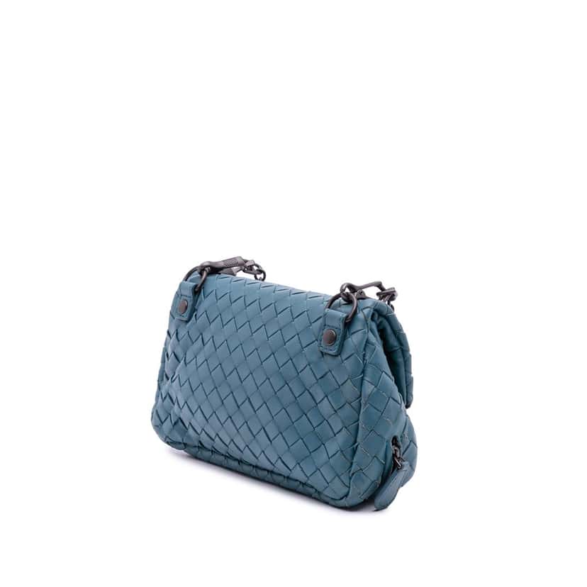 Bottega Veneta Mini Nappa Intrecciato Expandable Chain Crossbody Blue Leather Good condition - Back View