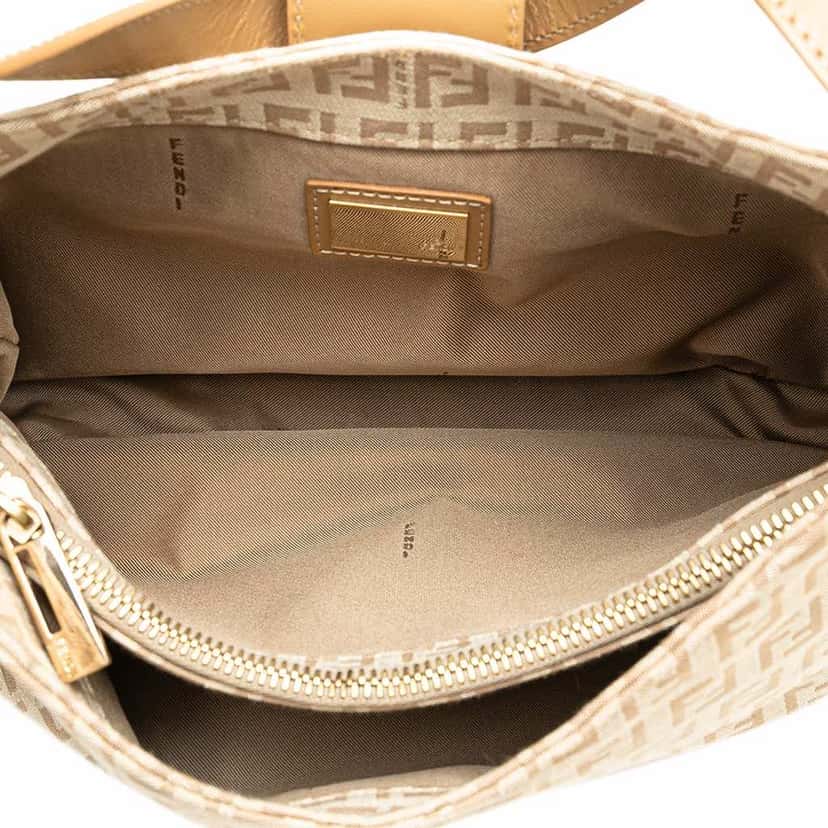 Fendi Zucchino Canvas Shoulder Bag Brown Canvas Good condition - Model View