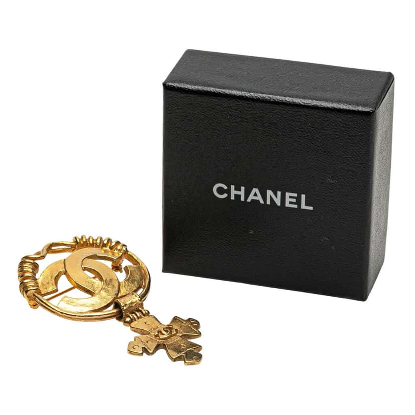 Chanel CC Gold Plated Cross Dangle Brooch Gold Metal Good condition - Model View