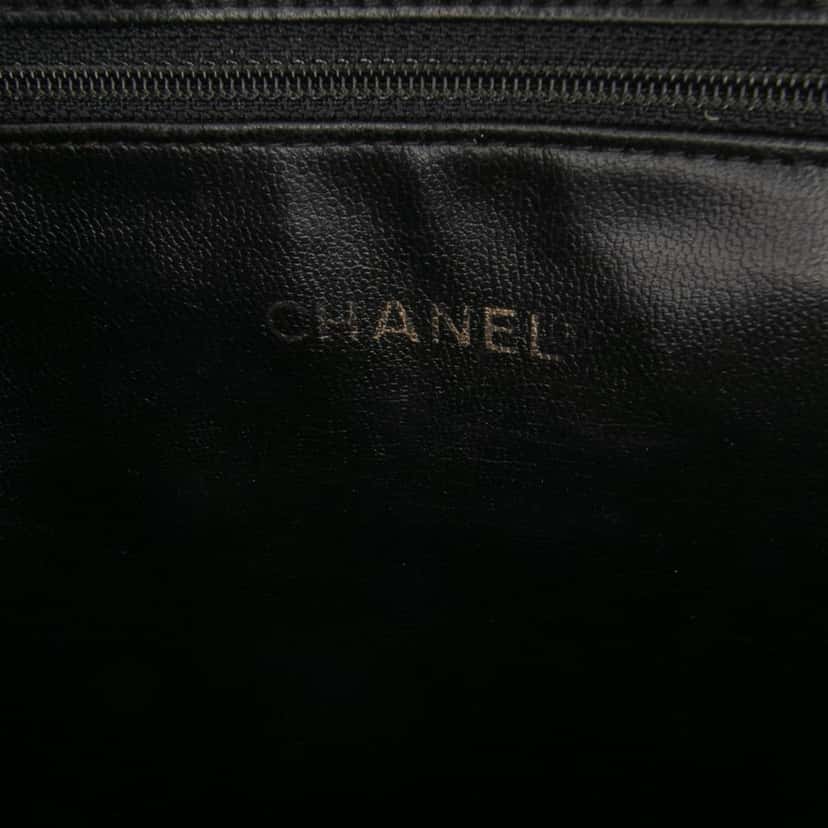 Chanel Caviar Front Pocket Chain Tote Black Leather Good condition - Box View