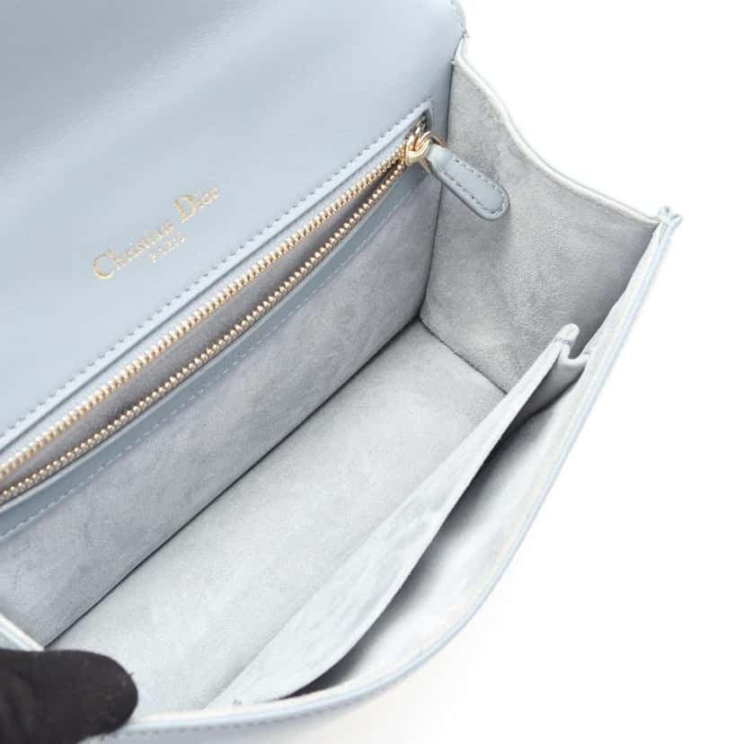 Dior Small Calfskin Diorama Flap Blue Leather Good condition - Inside View