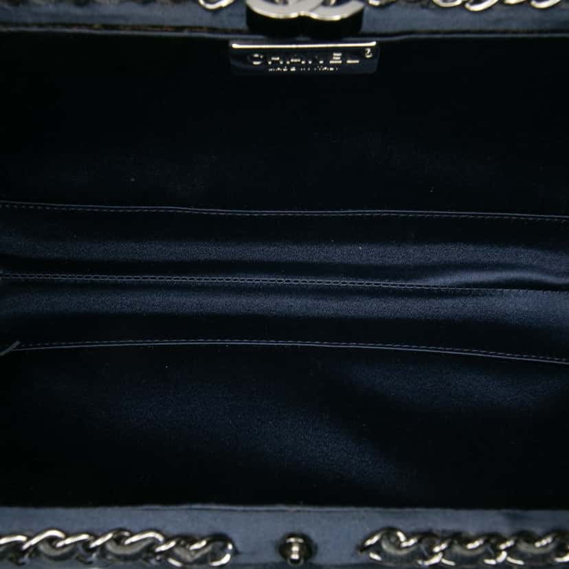 Chanel Quilted Satin Chain Around Clutch Blue Satin Good condition - Model View