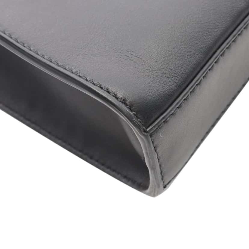 Fendi Large Leather Selleria Peekaboo Iconic Fit Bag Black Leather Good condition - Box View