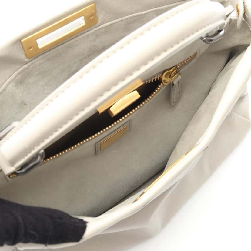 Fendi Medium Calfskin Peekaboo Iconic Satchel Grey Leather Good condition - Inside View