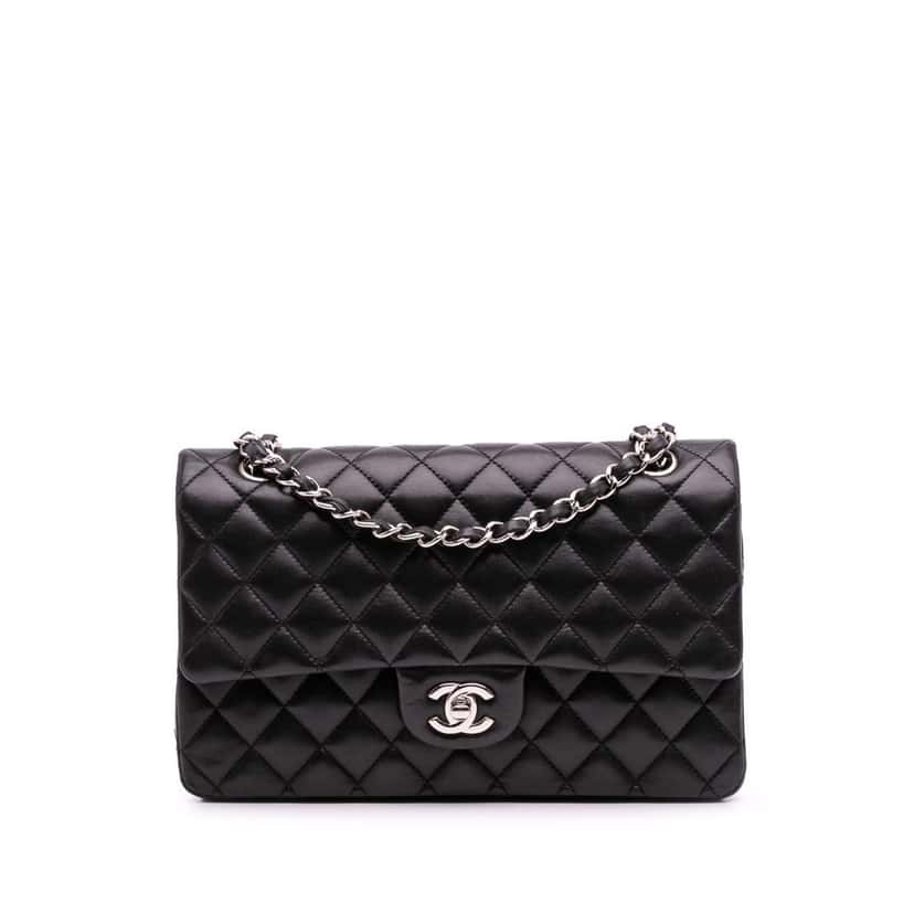 Chanel Medium Classic Lambskin Double Flap Black Leather Good condition - Front View