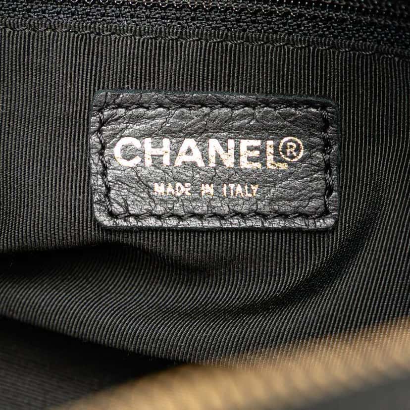 Chanel Petite Caviar Timeless Tote Black Leather Good condition - Box View
