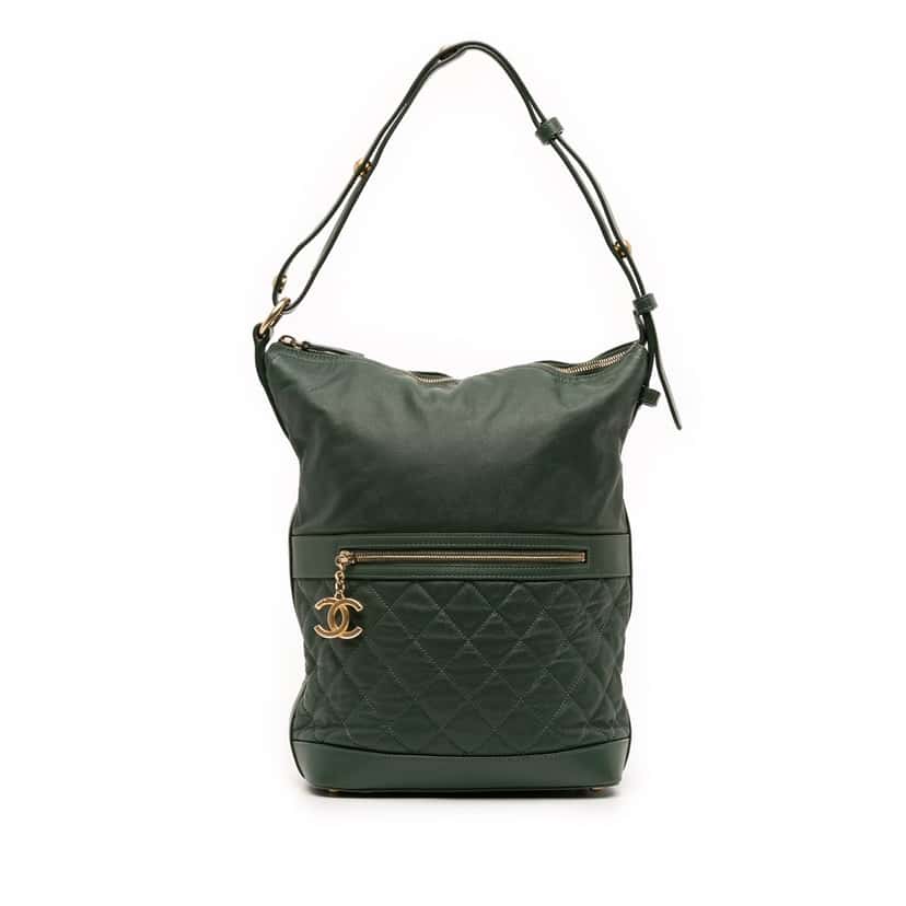 Chanel CC Quilted Caviar Casual Style Hobo Green Leather Good condition - Front View