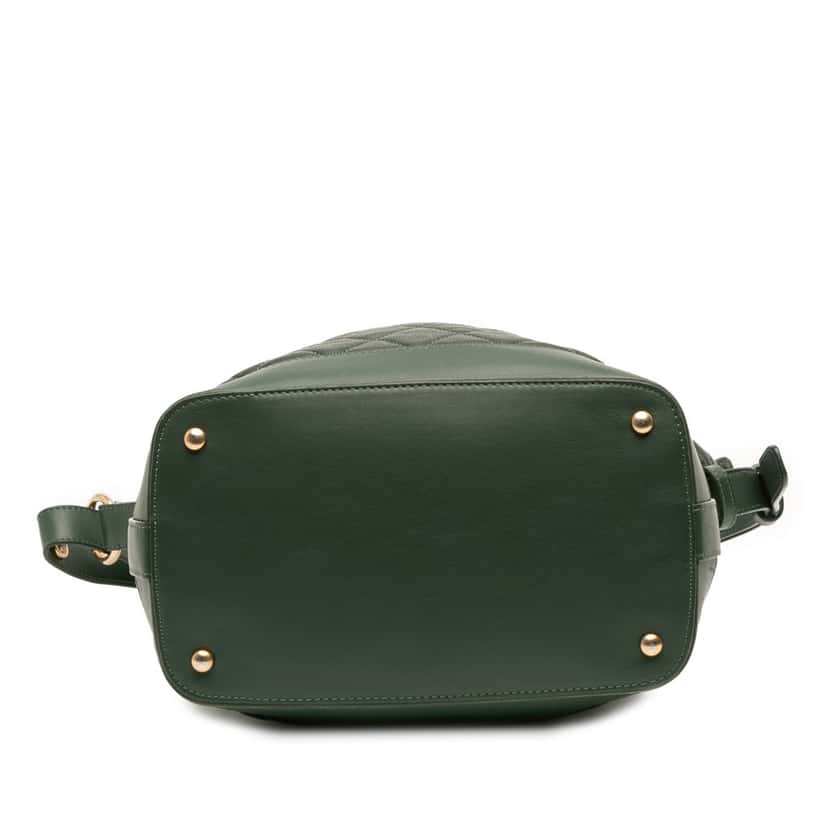 Chanel CC Quilted Caviar Casual Style Hobo Green Leather Good condition - Inside View