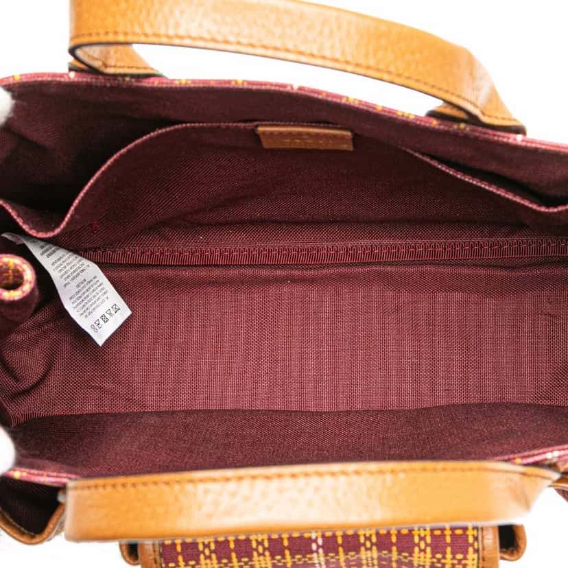 Gucci Checkered Wool Childrens Pocket Handbag Red Wool Good condition - Model View