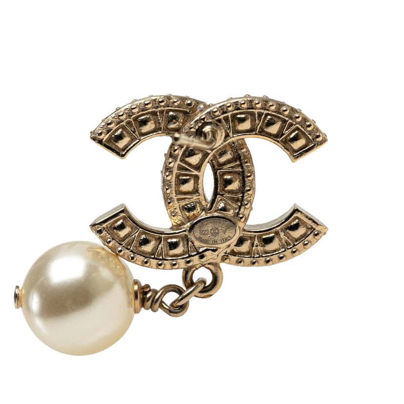 Chanel Gold Plated CC Rhinestones Pearl Drop Push Back Earrings Gold Metal Good condition - Model View