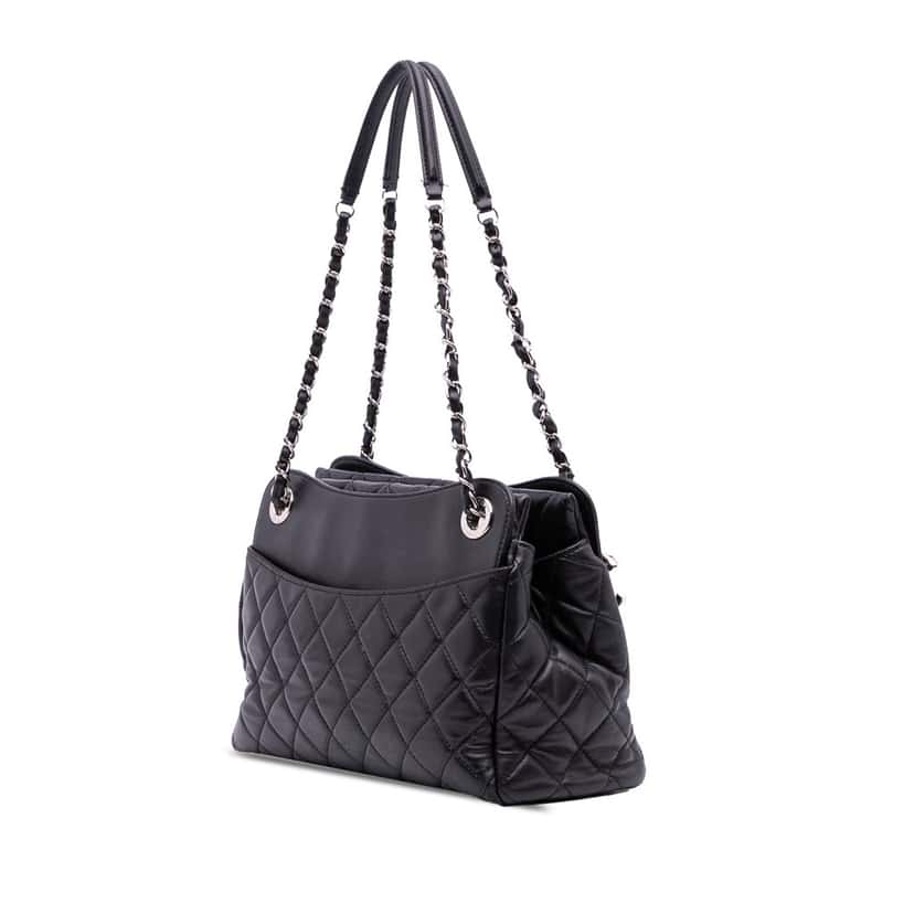 Chanel Quilted Lambskin 7 Tote Black Leather Good condition - Back View