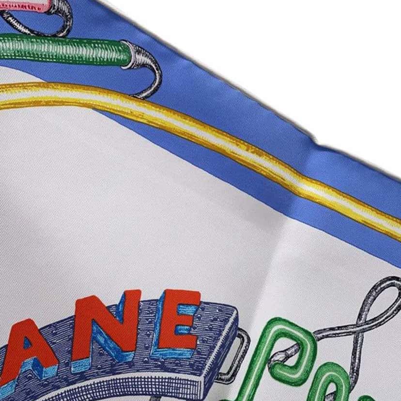 Hermès Gavroche Chevaloscope Neon Pointille Silk Scarf Blue Silk Good condition - Model View